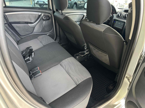 Renault Duster 2.0 DYNAMIQUE 4X2 16V FLEX 4P AUTOMÁTICO