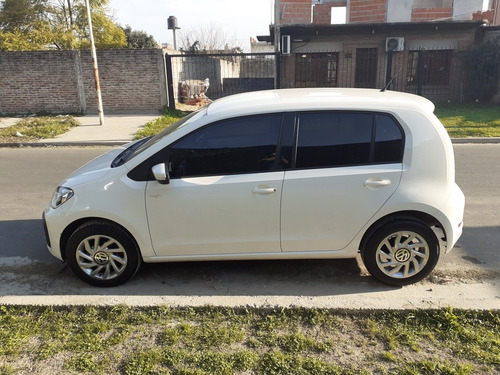 Volkswagen Up! 2018 1.0 High Up! 75cv 5 P