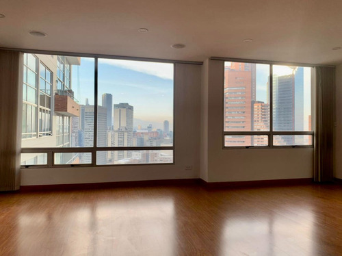 Imagen 17 de 20 de Apartamento Centro Internacional, Remodelado, Espectacular, Vista, Acabados Lujo, Sistema Sonido, Ubicacion Ideal, Cai