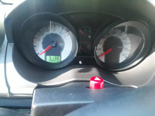 Ford Fiesta Max Automatico