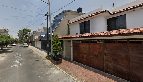 Casa En Venta En Lic. Alberto Terronez B. 18 Constitución De 1917 Iztapalapa 09260 Ciudad De México, Cdmx Ajrj
