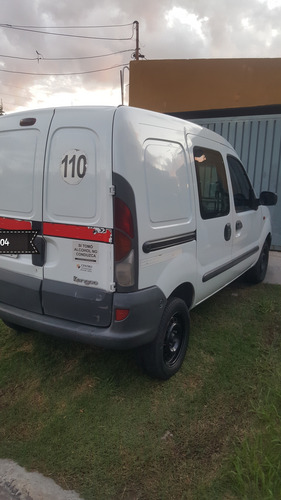 Kangoo 1.9 Diesel Con Asientos Traseros Y Vidriada.