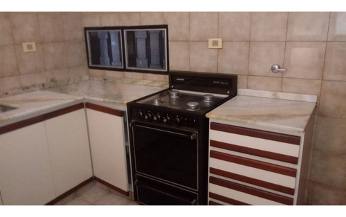 Imagen 7 de 12 de Departamento De 2 Dormitorios!! Zona Alta Cordoba!! Con Patio!!