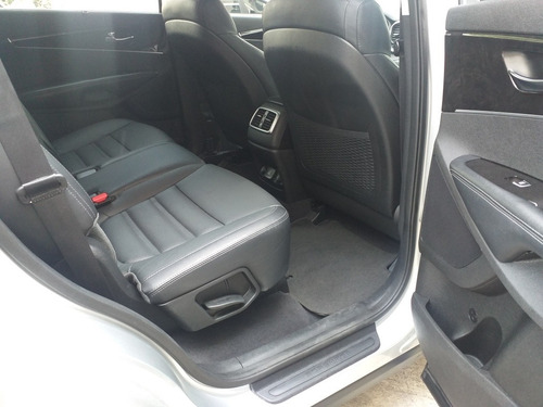 Imagen 9 de 15 de Kia Sorento 2016 3.3l Ex Pack Nav 7 Pas Mt