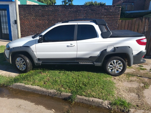 Fiat Strada Adventure Cd Pack Top