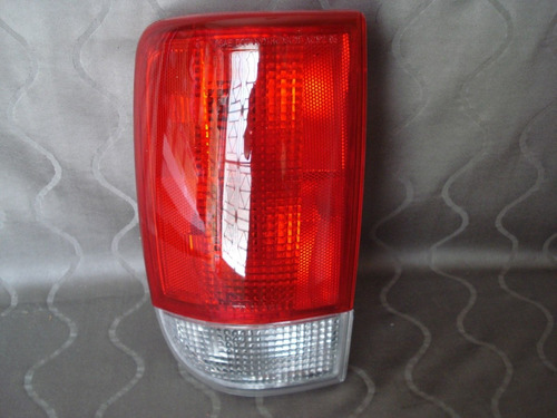 : Stop Mica Trasera Blazer 95 - 2002 Izquierdo 