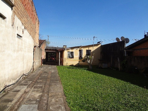 Casa Em Hípica Com 2 Dormitórios - Lu268693