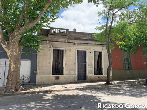 Imagen 18 de 21 de Venta Casa Bella Vista 4 Dormitorios (ref: Rgo-819)