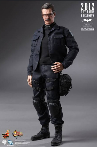 Hot Toys Jim Gordon Swat Batman Begins Dc Warner Comissário (Usado)