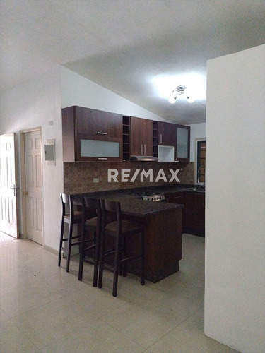 Imagen 6 de 19 de Casa Urbanización Canaima I