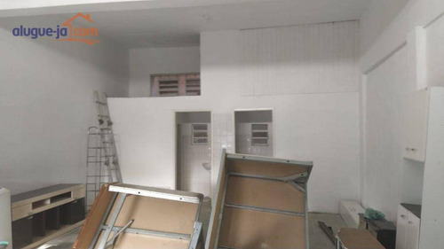 Imagem 2 de 16 de Vendo Sobrado De Esquina, Com 4 Salas Comerciais E 2 Apartamentos De 3 Dormitórios - So1724