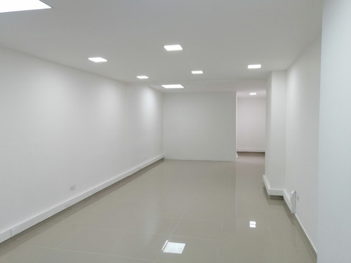 Oficina En Arriendo/venta En La Porciuncula. Cod V1029103