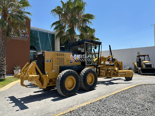 Motoconformadora Caterpillar 140h 2003