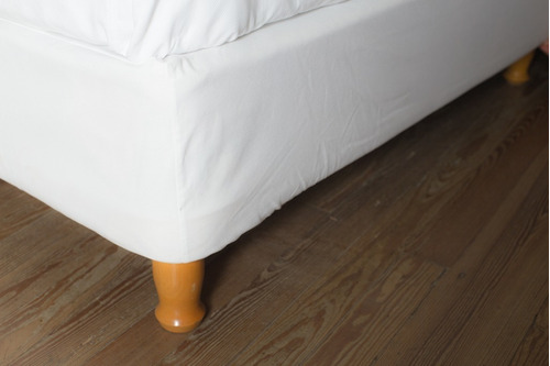 Cubresommier Queen Size Ajustable Para Colchon 1,60x2 Blanco