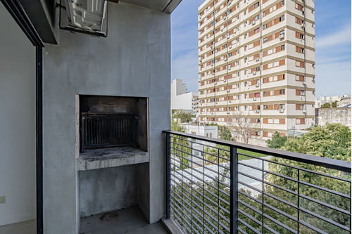 Venta Monoambiente Con Balcon Y Parrilla Permuta