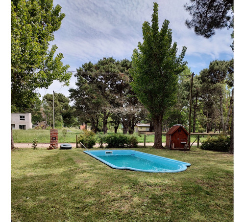 Casa Con Pileta Exclusiva De 7 X 3.5. Amplio Parque. Dos Parrillas (una A Gas Y Otra A Leña). Relax Y Naturaleza Asegurados.