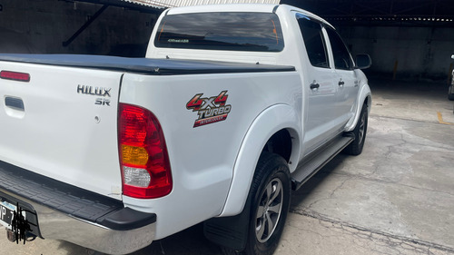 Toyota Hilux Pick-up 3.0 Cd Sr I 171cv 4x2