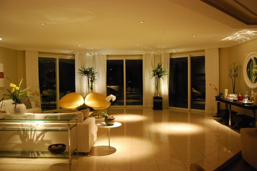 Casa À Venda No Tamboré 02 Com 4 Suítes - Cnc1503
