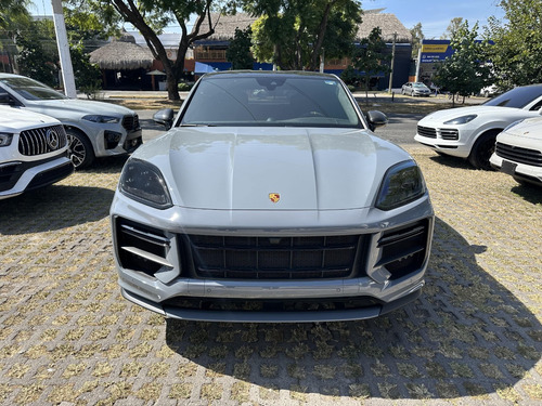 Porsche Cayenne Turbo Gt 2024 Gris