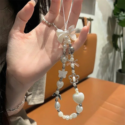 Llavero Con Forma De Corazón Y Forma De Lazo Blanco Con Form
