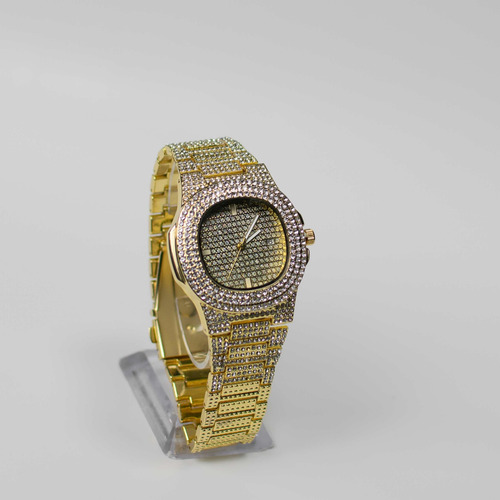 Imagen 2 de 2 de Reloj Cobra Brillo Con Zironias Enchapdo Mejor Calidad