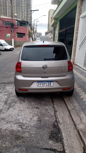 Imagem 3 de 6 de Volkswagen Fox 2013 1.6 Vht I-motion Total Flex 5p
