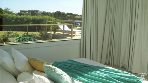 Casa En Venta De 3 Dormitorios En Club De Mar