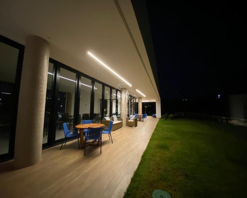 Imagem 11 de 15 de Lindo Sobrado Em Fase De Construção No Condomínio Brisas Jundiai Com Vista Para A Serra Do Japi! 3 Suítes E 2 Vagas De Garagem Cobertas!! Acabamentos - Cc01158 - 69561297