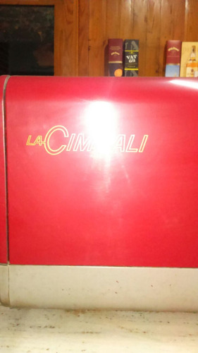 Cimbali Maquina Cafe Bar