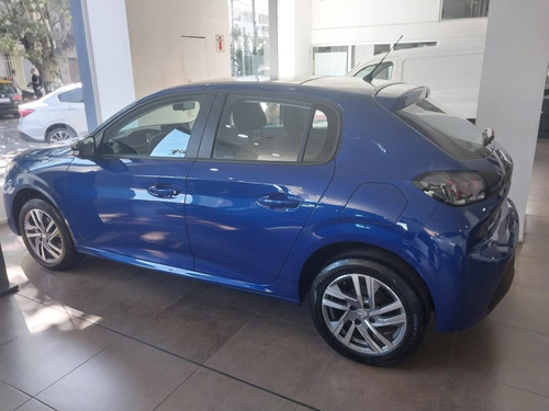 Peugeot 208 allure tiptronic