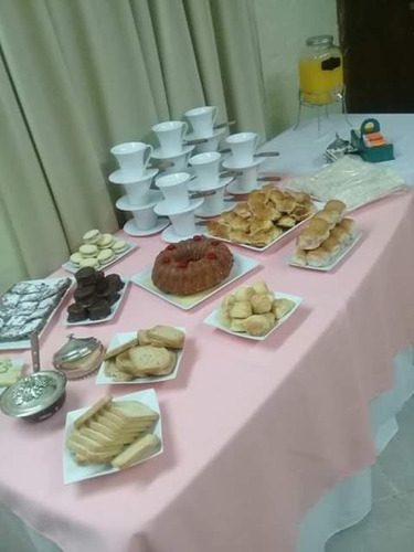 Imagen 4 de 12 de Mesa De Té Buffet A Domicilio
