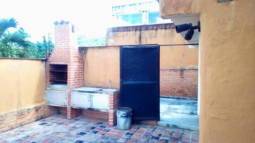 Imagen 7 de 9 de Gabriel Rivas Casa En Venta En Urb. Altos De Guataparo Valencia Cod: Foc-838