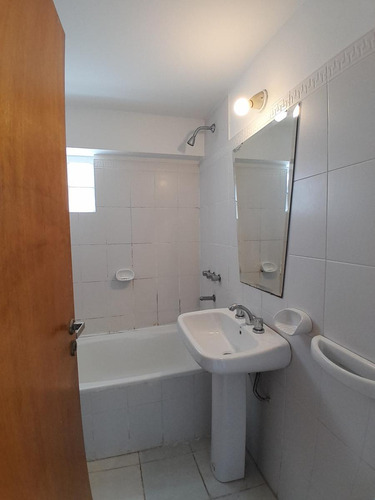 Venta| Departamento 2 Dorm A Metros De La Cañada