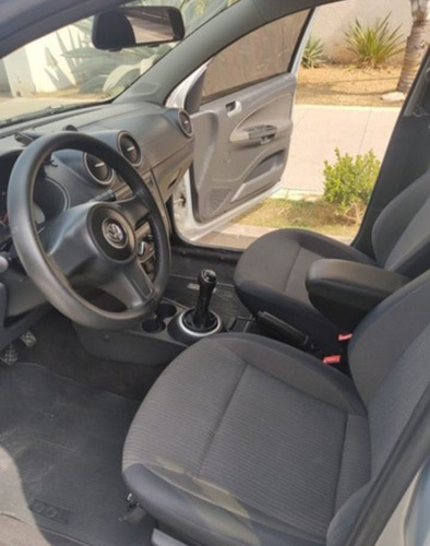 Imagem 3 de 10 de Volkswagen Gol 1.0