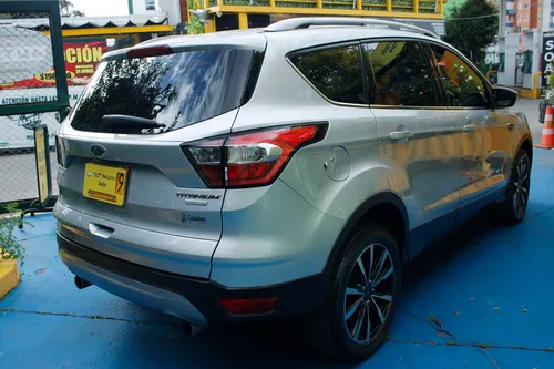 Ford Escape 2.0 Titanium At