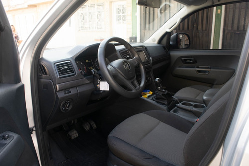 Imagen 10 de 14 de Wolksvagen Amarok Estacas 4x4