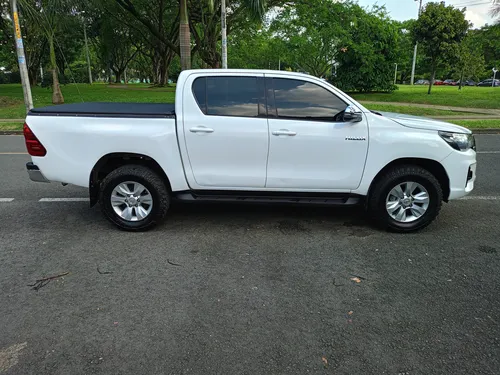 Toyota Hilux 2020 2.4cc Mt Td 7ab 4x4 Euro Iv