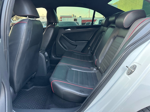 Volkswagen Jetta 2.0 Gli At