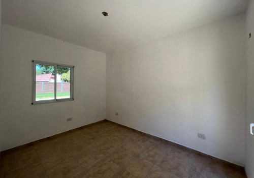 Imagen 7 de 17 de Casa Dos Dormitorios Funes