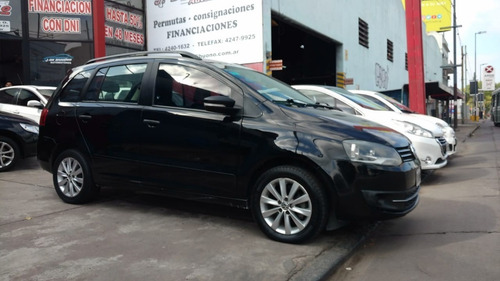 Volkswagen Suran Trendline 2012 Di Buono Automotores