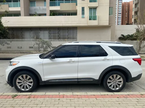 Ford Explorer 2.3 Limited 4x4
