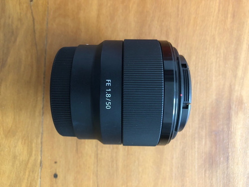 Imagem 3 de 6 de Lente Sony 50mm 1.8 Fe Full Frame - Perfeito Estado