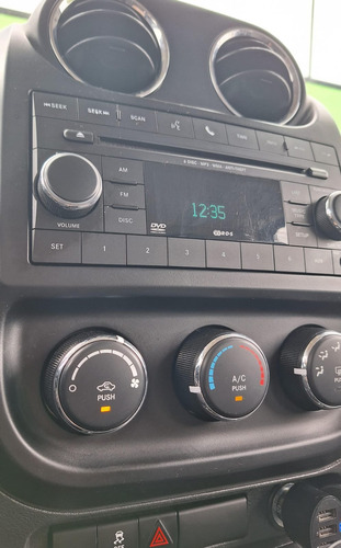 Jeep Patriot 2016 Sport 4x2 Aut. Transmisión Dual Color Bco