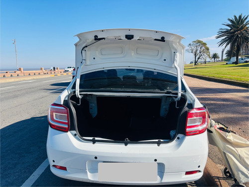 Renault Logan 1.6 Privilege 105cv