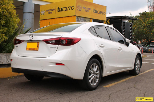 Mazda 3 2.0 Touring At