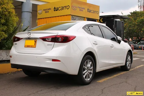 Mazda 3 2.0 Touring At