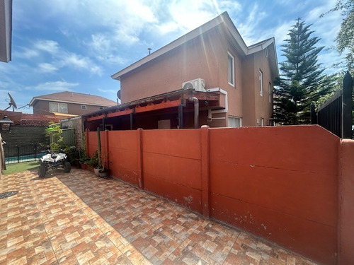 Se Vende Cómoda Casa Uf 3.990 ,valle Lo Campino, Quilicura