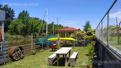 Casa En Venta/alquiler Al Río En San Benito!