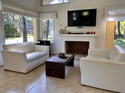 Venta De Casa En Pinamar Norte