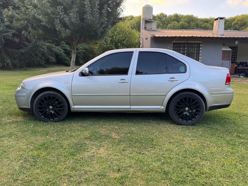 Volkswagen Bora 1.8 Highline T Tiptronic Cuero